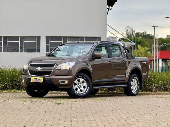 CHEVROLET S10 2.8 LT 4X4 CD 16V TURBO DIESEL 4P MANUAL
